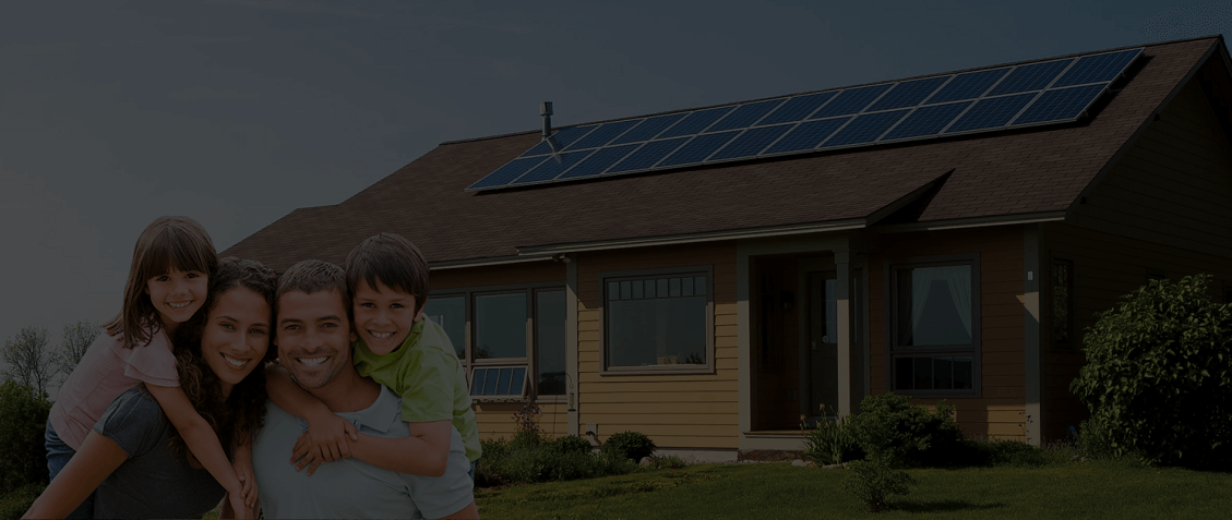 счастливая семья дома. счастливая семья в доме. Solar panel happy family. счастливая семья солнце. Solar family.